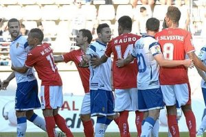 Dos equipos en peligro.o,469px);}</st