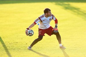 Casillas, en un entrenamiento con La Roja.x,aut
