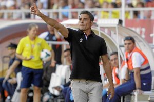 Francisco en el Pizjuán.o,469px);}</s