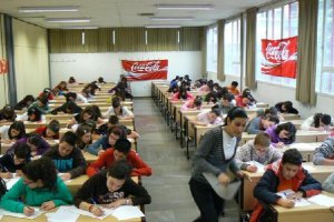 El concurso está dirigido a alumnos de 2º de ESO.e;clip:rect(46
