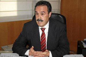 El delegado de Salud, Alfredo Valdivia.x,auto,a