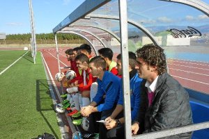 Ortega, en el banquillo.o,469px);}</s