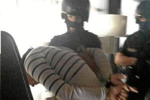 Imagen del presunto asesinoo,469px);}