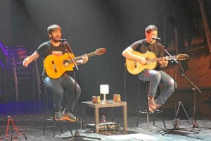 Estopa durante su concierto en Almería.x,auto,a