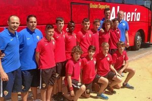 Los alevines del Almería se van a Perú.x,auto,a