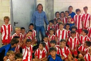 Corona con la canterao,469px);}</styl