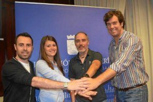 Presentación, esta mañana, de la nueva aventura de Javier Campos.tyle>.apqj{position:absol