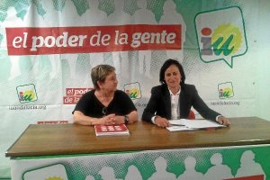Maite Mola y Rosalía Martín, en la sede de IUx,