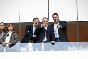 Luis Rogelio y Juanjo Alonso felices con la pasta que llegará a nuestra provincia.tyle>.ap