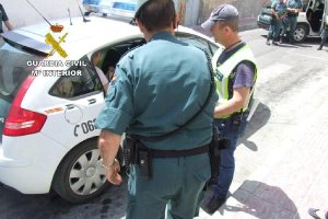 Momento en el que se produjeron las detenciones en la operación del viernes.tyle>.apqj{pos