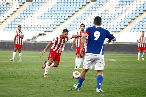 Nico Varela en una jugadao,469px);}</