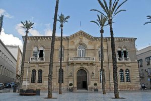 Fachada del Palacio Episcopal del Obispado.x,au