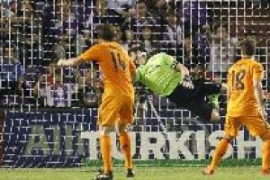 El Valladolid empató con gol de Osorio.x,auto,a