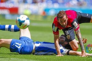 El equipo almeriense remontó en Cornellá-El Prat y aumentó las opciones de quedarse en Primera Divis