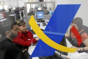 El objetivo del Decreto es reducir las trabas administrativas y agilizar hasta 64 trámites para cons