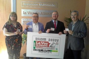 Rosario sedano Dir, ONCE Almería, Pedro M. de la Cruz, Dir. LA VOZ; Patricio Cárceles, Dir. andaluz 