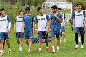 La plantilla del Valladolid tendrá todo el tiempo del mundo para trabajar.tyle>.apqj{posit