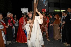 Cerca de 5.000 personas asistieron a la recreación en Gádor.e;c