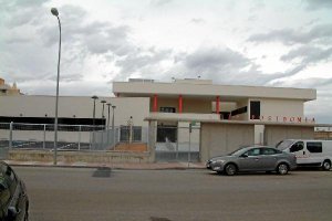 El CEIP Posidonia se inauguró hace un año en respuesta a la demanda vecinal.tyle>.apqj{pos
