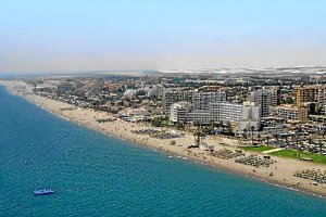 La mayor concentración de hoteles en la provinciae;clip:rect(46