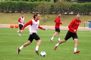 Corona en el entrenamiento de este viernes.x,au
