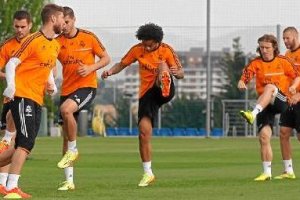El Real Madrid ha reanudado hoy los entrenamientos.e;clip:rect(