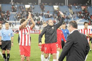 La victoria ante el Valladolid en casa fue con gol polémico concedido por Muñiz.tyle>.apqj