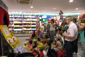 Cuentacuentos en Librería Picassoo,46