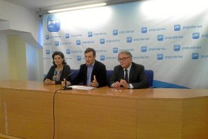 Rueda de prensa del PP de Almería, hoyx,auto,au