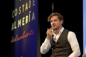 David Bisbal en la presentación de su nueva gira. e;clip:rect(4