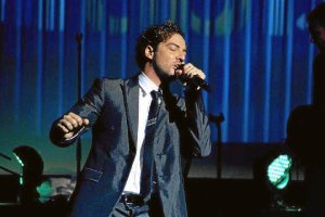 Bisbal abrirá su gira española en Almería el 14 de junio.e;clip