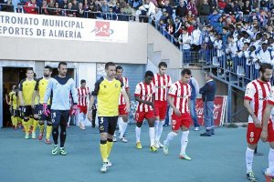 La defensa o el sistema defensivo no funciona en el Almería.e;c