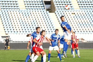 Borja Lázaro no marcó, pero trabajó muchísimox,