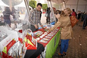 Ana Martínez Labella en la feria.o,46