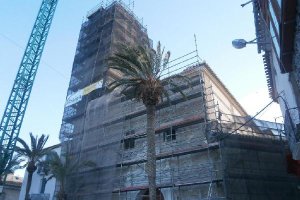 Aspecto actual de la iglesia de Santa María de Albox.e;clip:rec