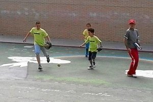 Prebeisbol en el Nicolás Salmerón.o,4
