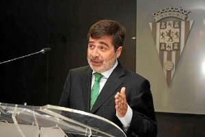 El presidente del Córdoba quiere que su equipo juegue tranquilo en casa.tyle>.apqj{positio