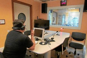 Alfredo Casas dirigió el programa desde los estudios de la SER.