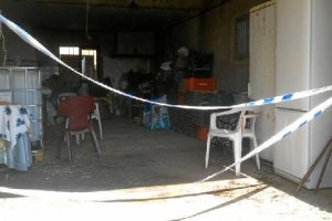 Lugar donde las víctimas sufrieron el ataque, en Cañada Cortes (El Ejido). tyle>.apqj{posi