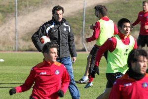 Molina ha sido destituido ocho días despues que Luis García.e;c