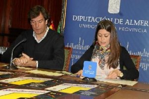 La diputada provincial de Deportes, Ángeles Martínez, y el director de Deportes, Juan José Salvador.