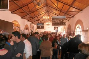 La estación de Renfe se llenó con numerosas visitas, entre otras, de los políticos. tyle>.