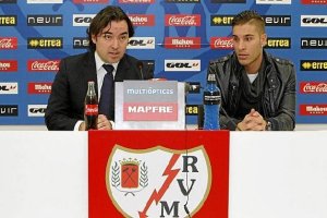 Rochina el día de su presentación como jugador del Rayo.e;clip: