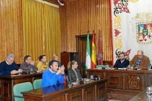 Pleno extraordinario para resolver el contrato.