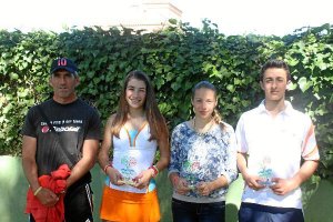 Tenistas con mucho futuroo,469px);}</