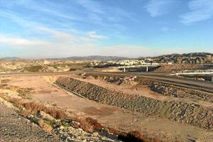 Tramo de la autovía del Almanzora con las obras paralizadas.e;c