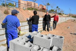 El alcalde visitó las obraso,469px);}