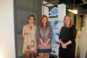 La delegada de Innovación; la gerente de RealTrack Systems; y la directora general de Telecomunicaci