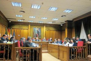 Diputados  en la sesión plenaria de ayer.x,auto