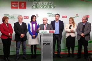 Acto de ayer en el PSOE almerienseo,4